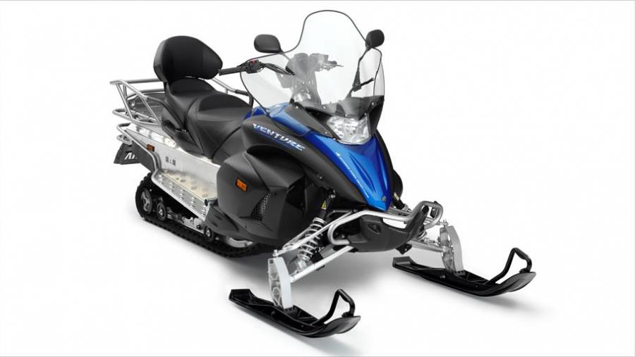Присоединённое изображение:
- 2014_Yamaha_VENTURE_MULTI_PURPOSE_EU_Topaz_Blue_Studio_001__1_.jpg
- Размер: 42,13кб, Скачано: 37