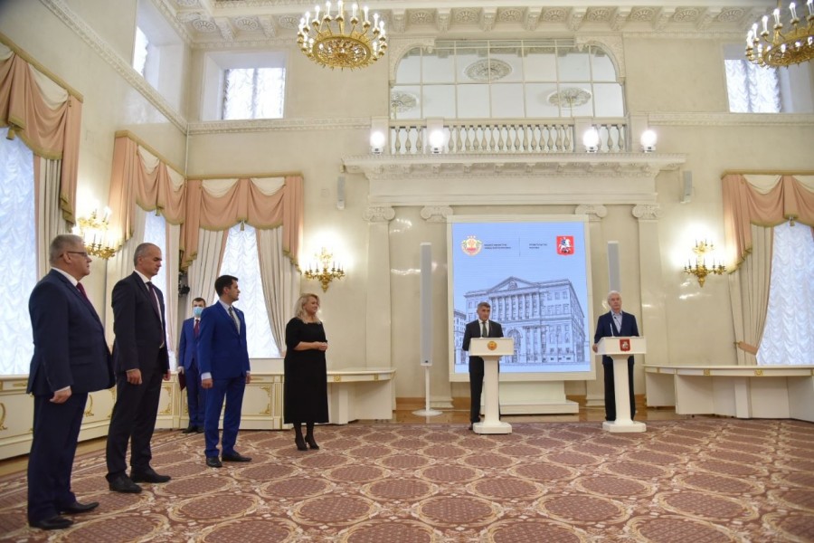Присоединённое изображение:
- hd_photo5341296328480763594.jpg
- Размер: 484,19кб, Скачано: 6