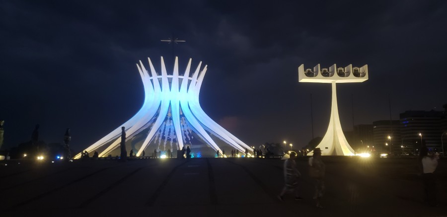  :
 - 20251012_182525.jpg
 - : 1,39, : 1